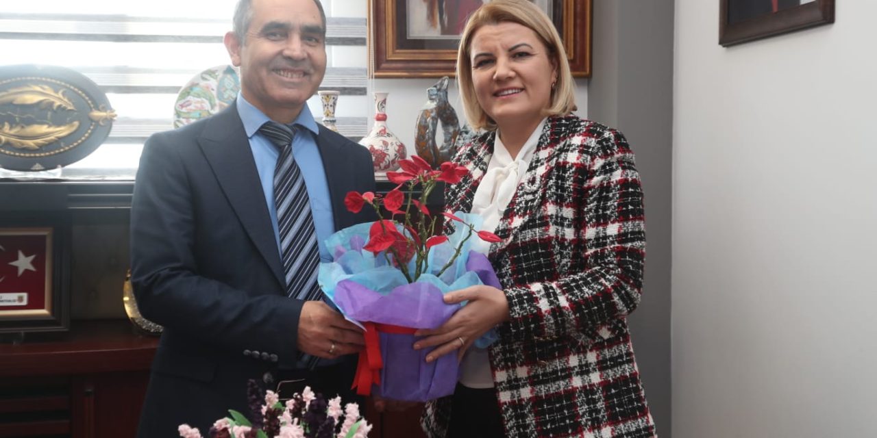 BAŞKAN HÜRRİYET, HALK EĞİTİMİ MERKEZİ MÜDÜRÜ NEJAT SAZAK’I ZİYARET ETTİ