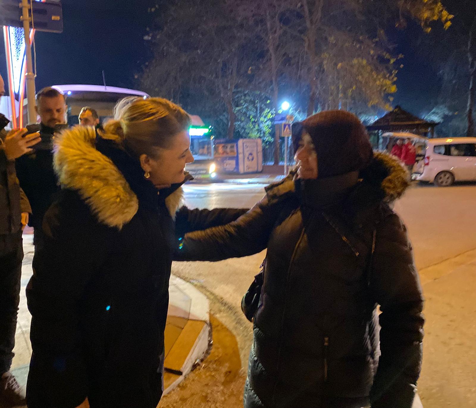 Başkan Hürriyet, güne Alikahya'da işçileri ziyaret ederek başladı (1)