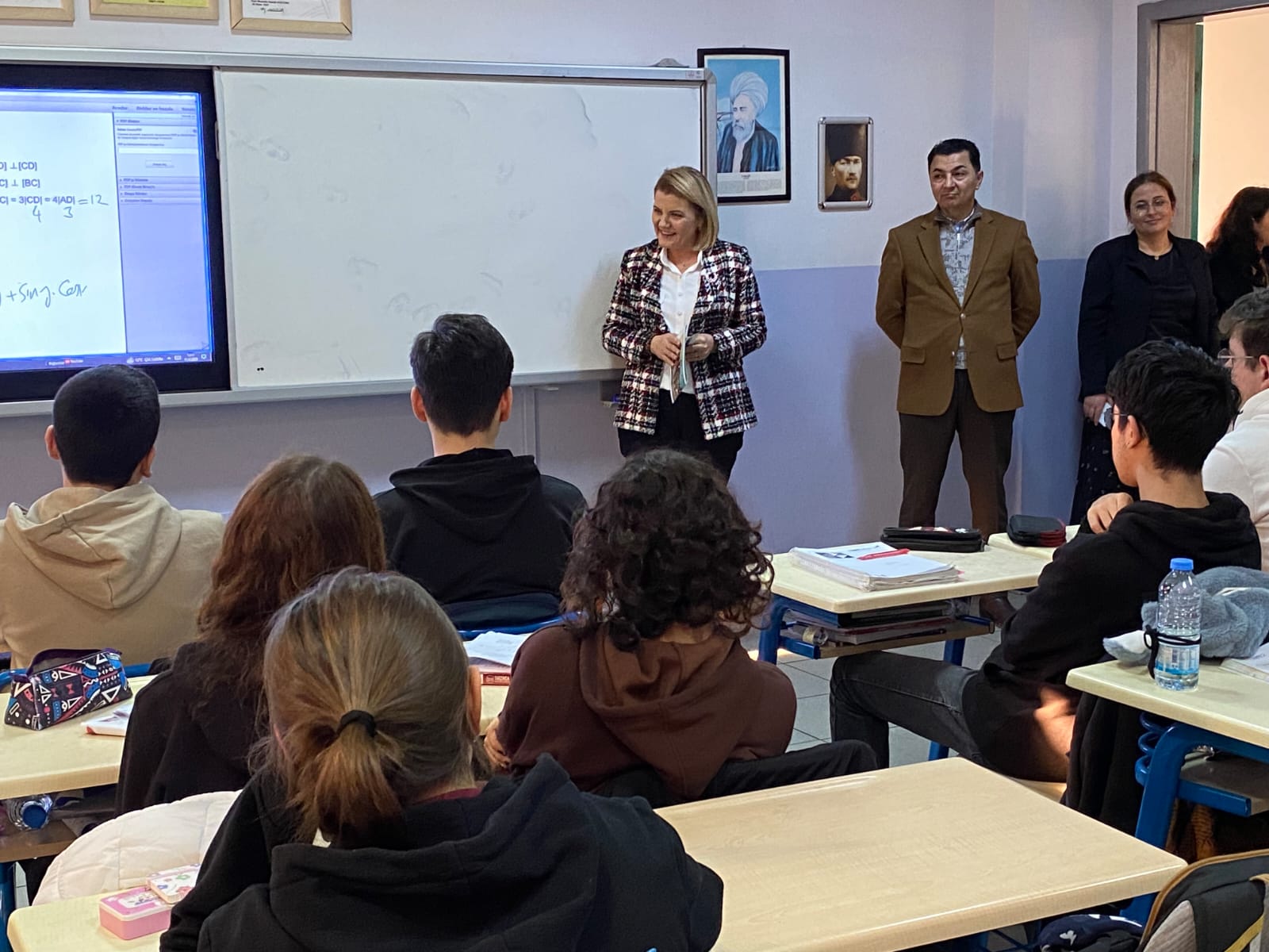 Başkan Hürriyet, lise öğrencileriyle bir araya geldi (6)