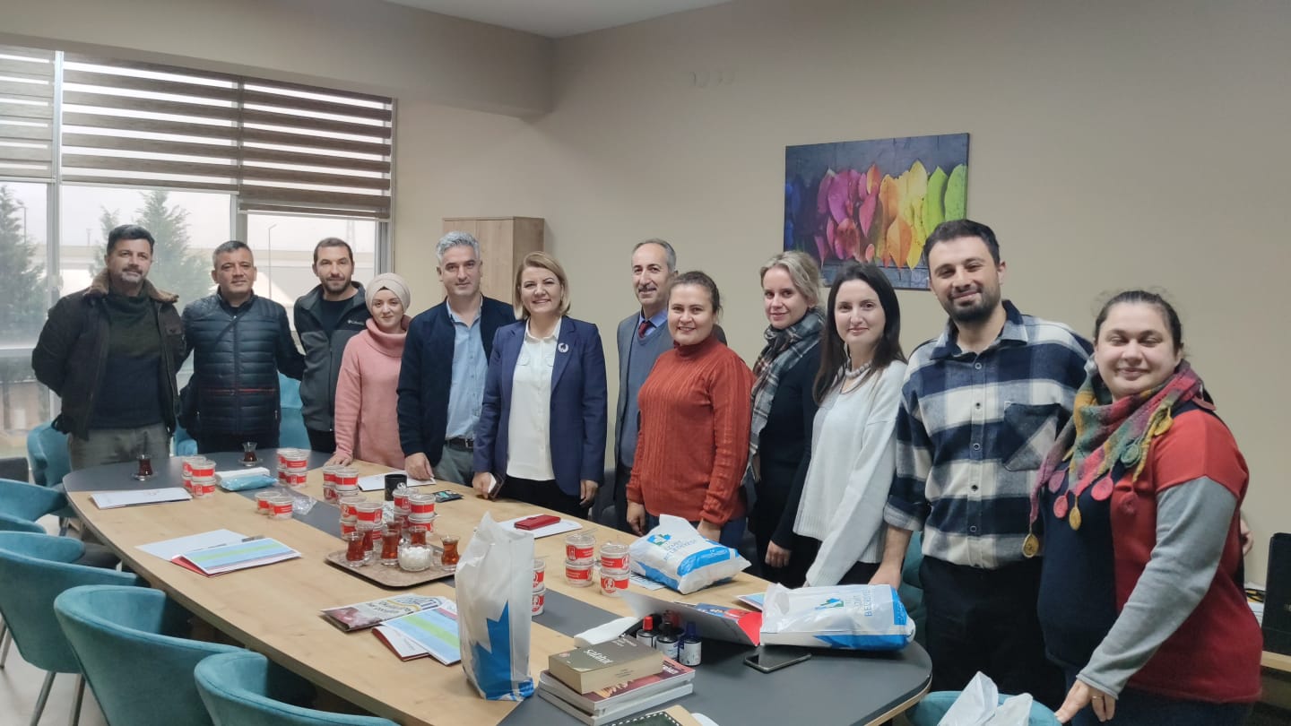 Başkan Hürriyet okul ziyaretlerine devam ediyor (1)