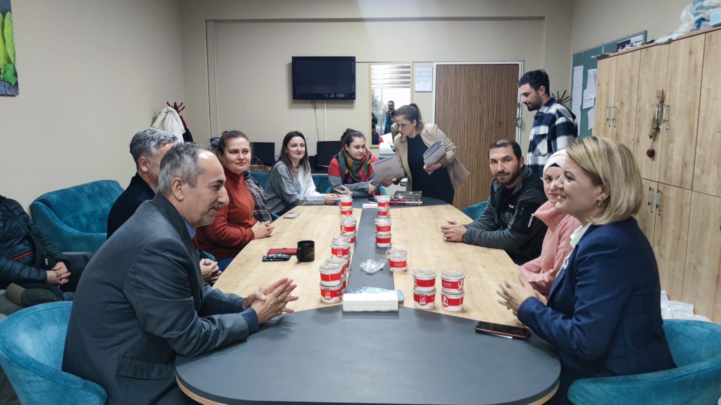 Başkan Hürriyet okul ziyaretlerine devam ediyor (5)