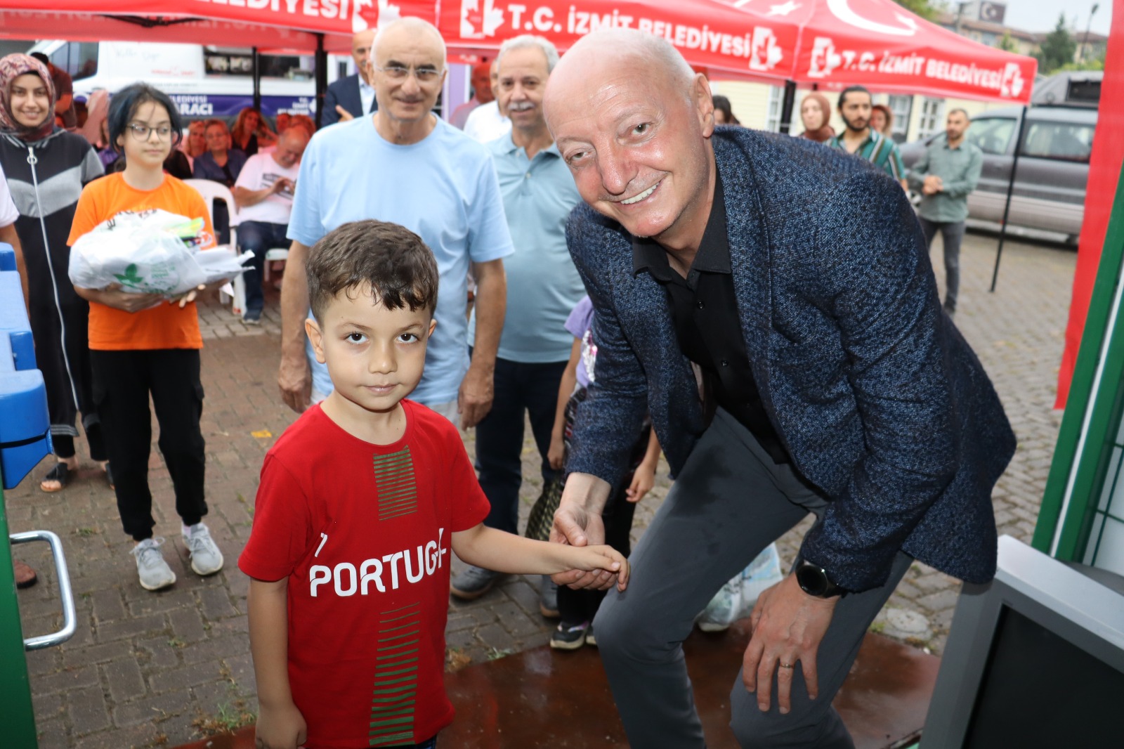 Çevre dostu İzmit Belediyesi, 2023 yılında da geri dönüşümde fark yarattı (11)