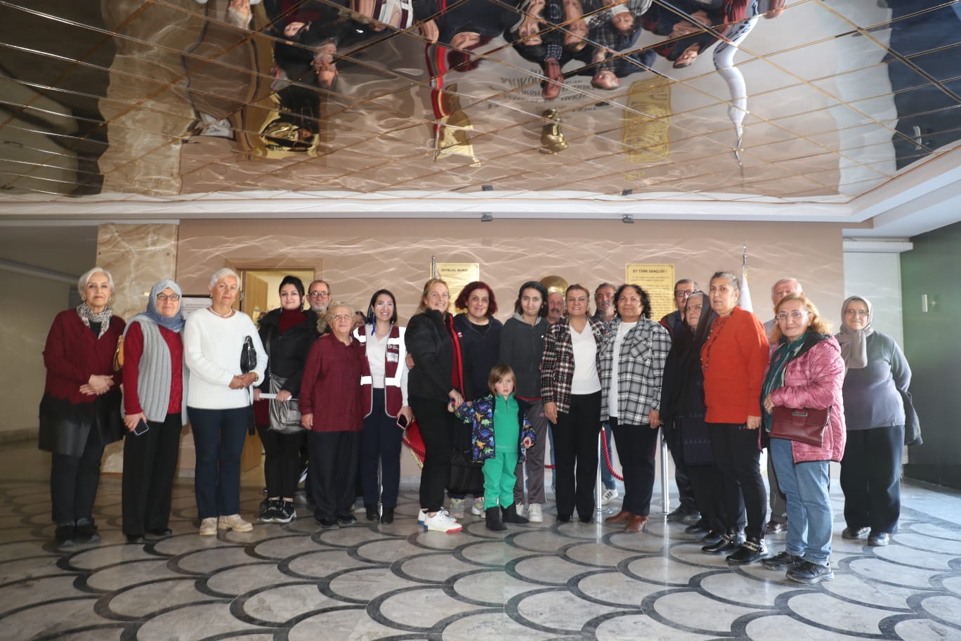 Hürriyet Bu alan Kuşaklar Arası Yaşam Merkezine dönüştü (10)