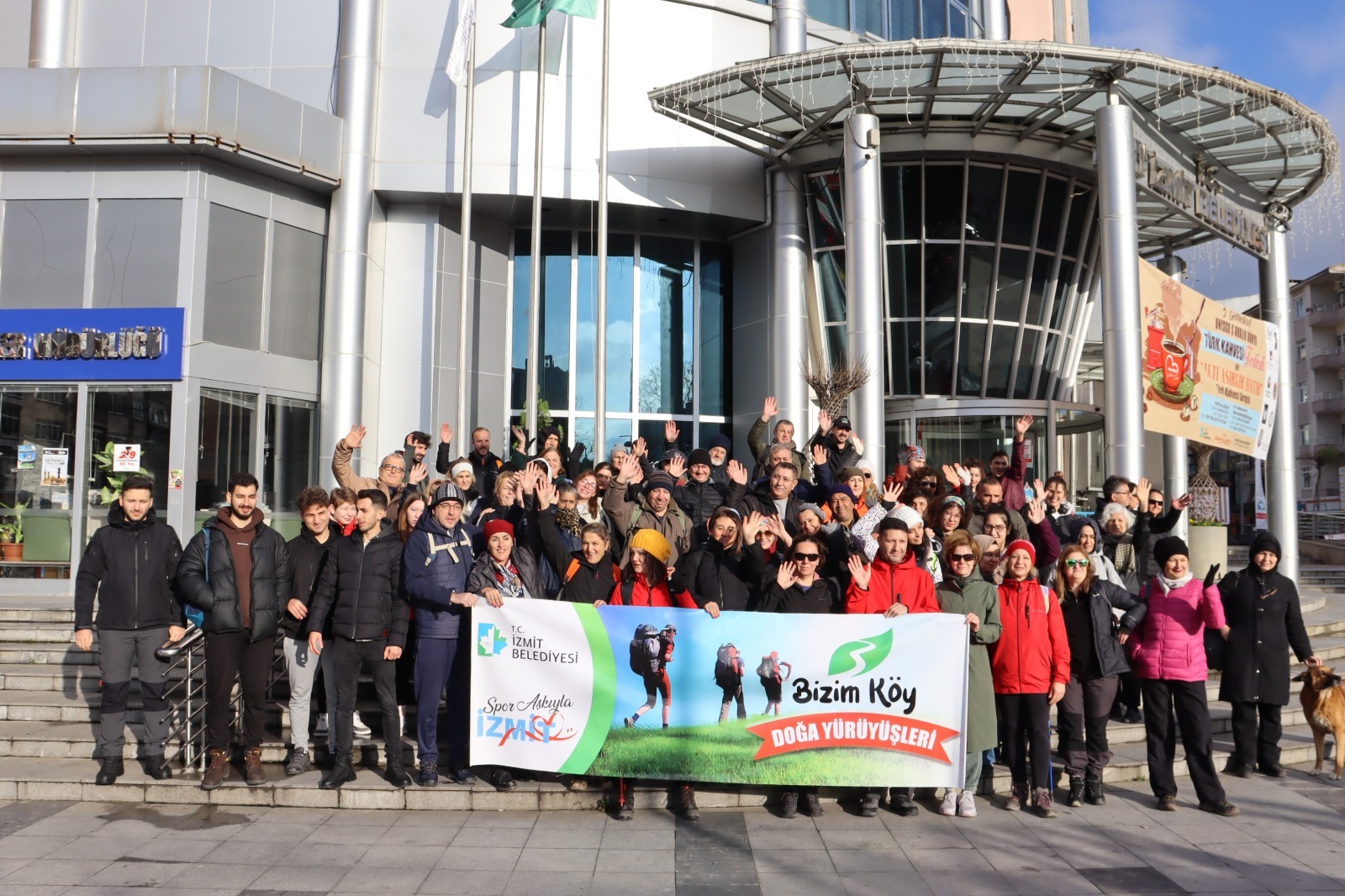 İzmit Belediyesi Bizim Köy Doğa Yürüyüşlerine Üçgaziler’de devam etti (4)