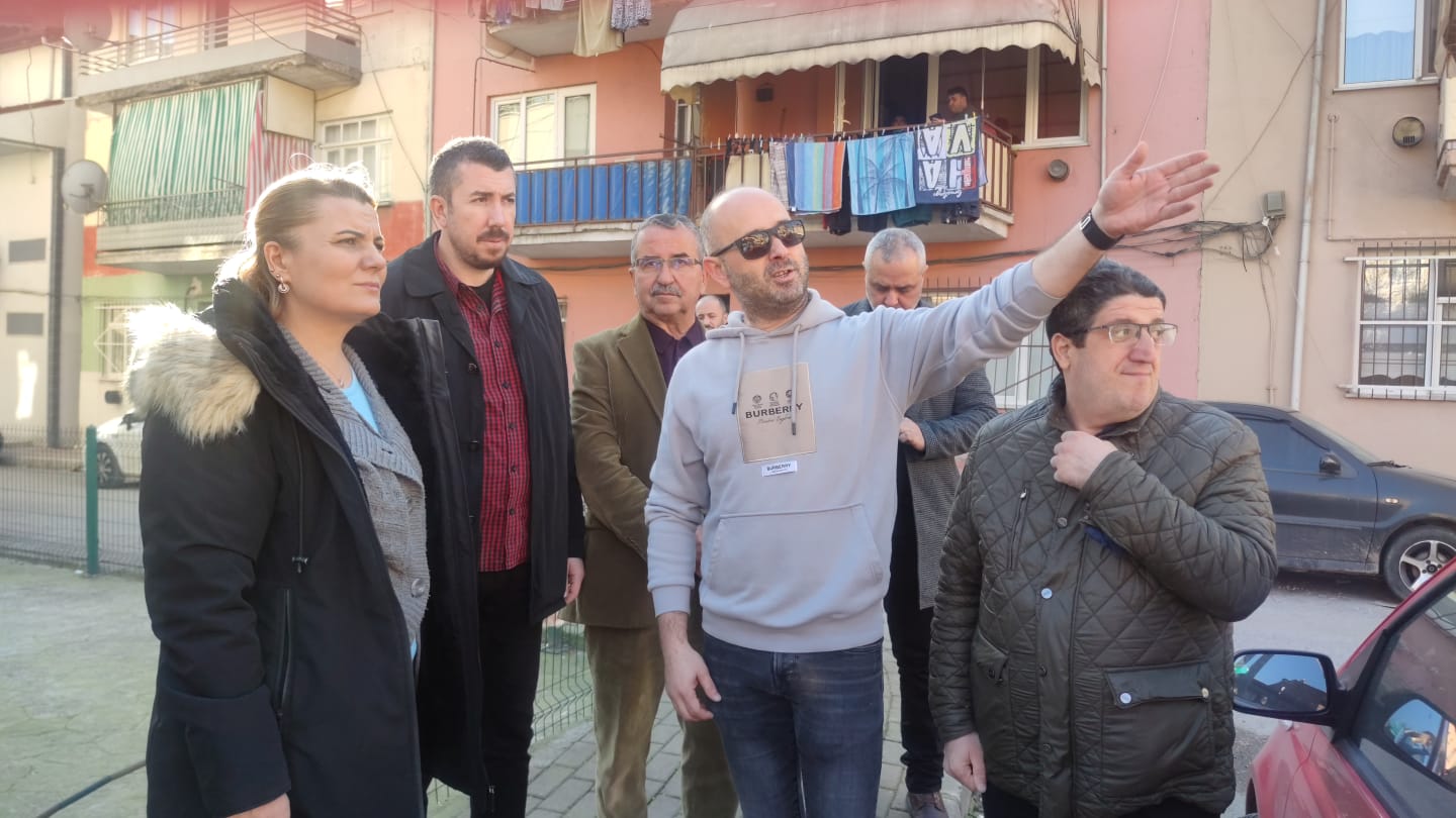 Izmit Belediyesi, Mehmet Ali Pasa'da ayni anda 4 sokagi yeniliyor (5)