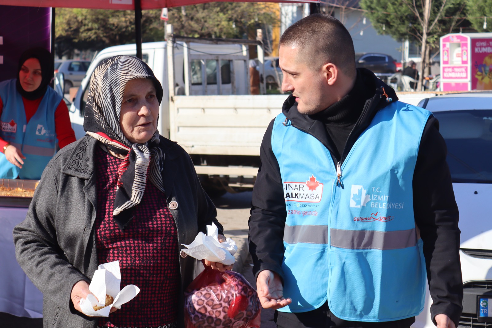 İzmit Belediyesi 'Sen Anlat İzmit' ile Yeşilova sakinlerini dinledi (2)