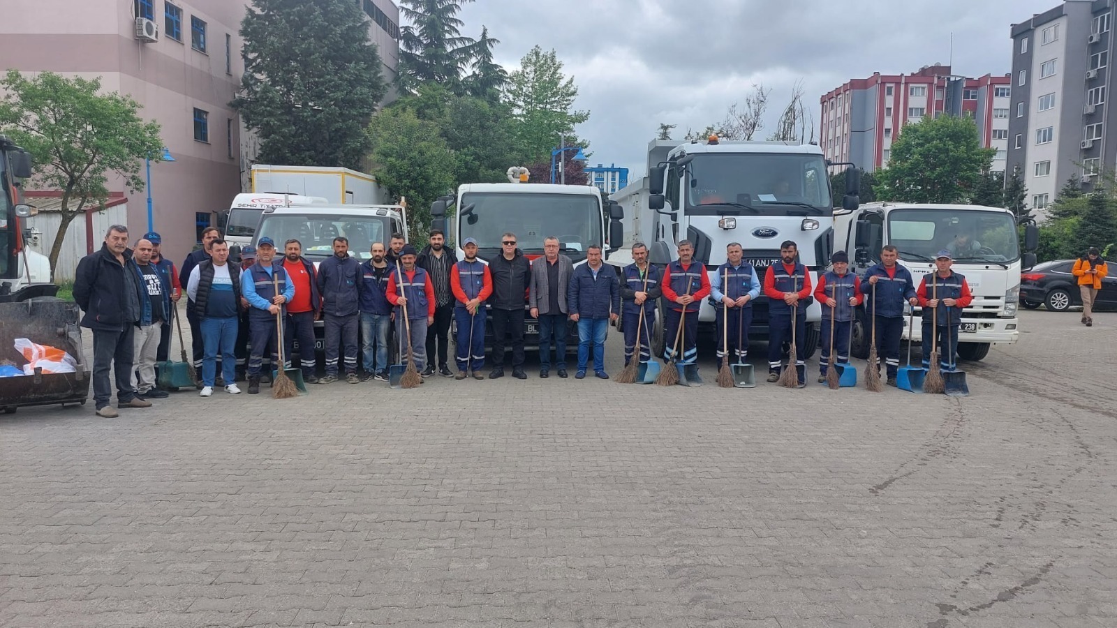 İzmit Belediyesi, daha temiz bir İzmit için 2023 yılında da gece gündüz çalıştı (5)