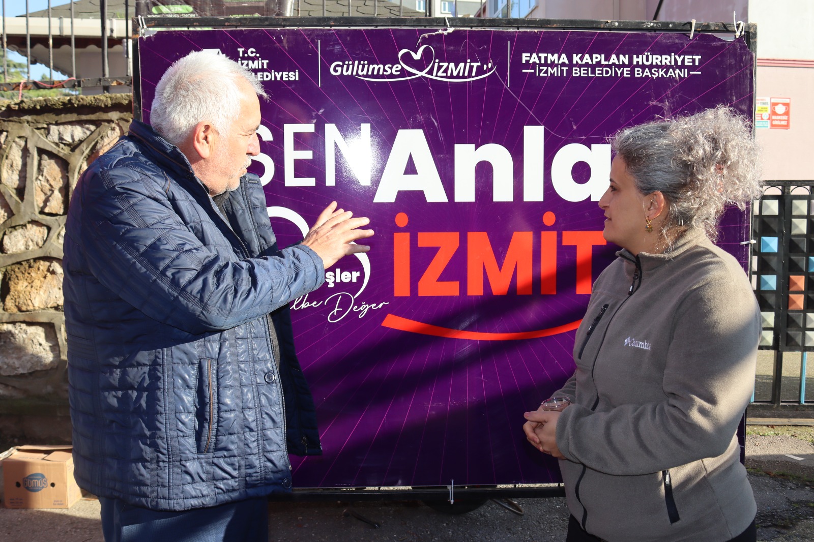 İzmit Belediyesi ‘Sen Anlat İzmit’ ile Turgut Mahalle sakinlerini dinledi (4)