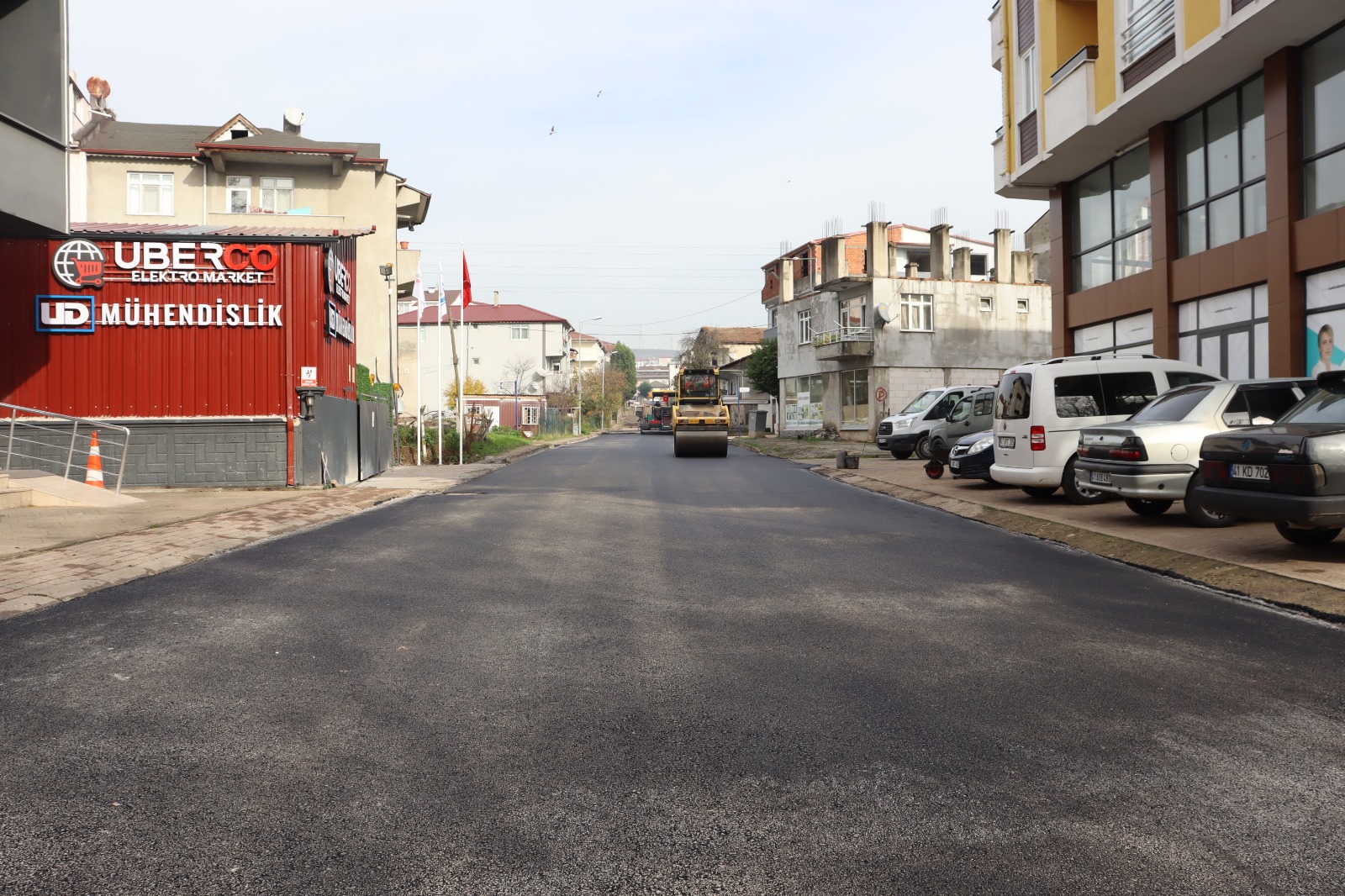 Izmit Belediyesinden Alikahya'da asfalt seferberligi (3)