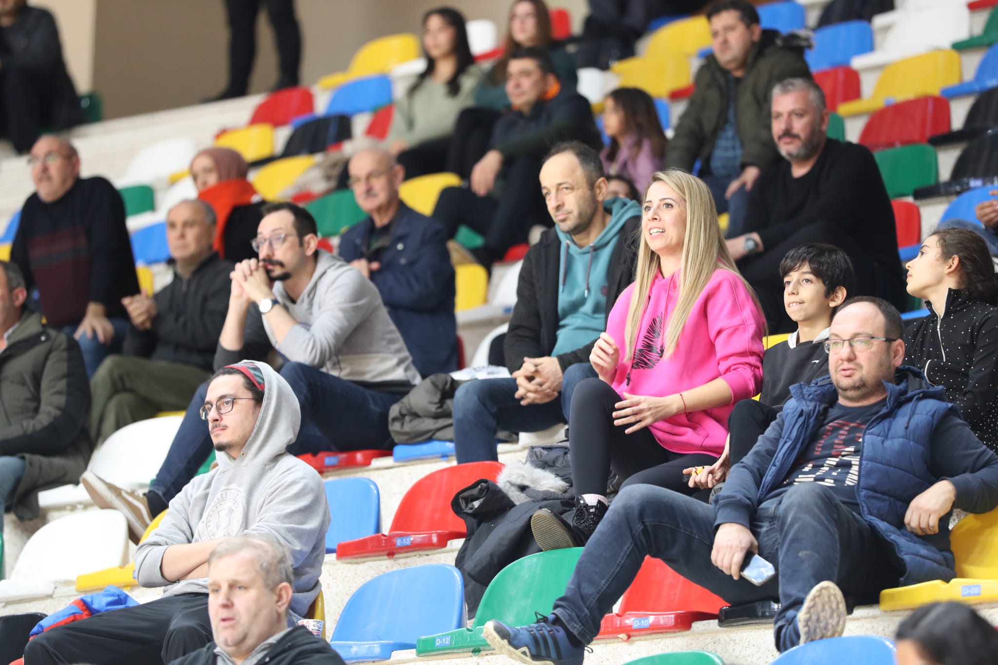 İzmit’in Perileri, nefes kesen maçta Ormanspor’u 69-65 mağlup etti (2)