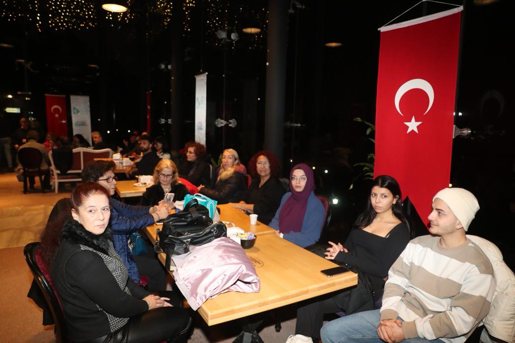 İzmitliler “Altı Asırlık Hatır Türk Kahvesi” Sergisinde buluştu (4)