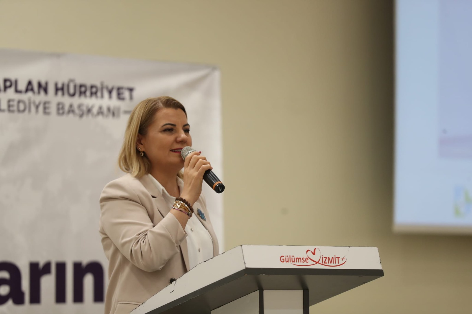 Başkan Hürriyet, “Kentin ana damarı ESNAFIMIZI ÇOK ÖNEMSİYORUZ” (4)