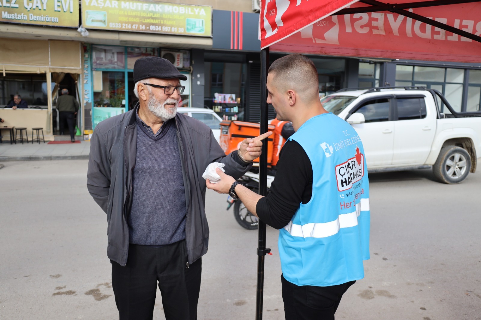 Bekirdereliler Sen Anlat İzmit programına yoğun ilgi gösterdi (1)