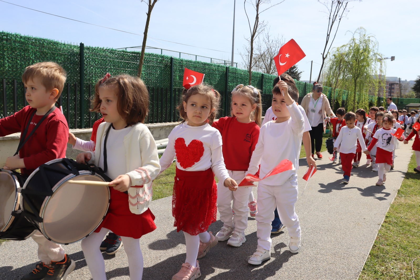 Çınar Çocuk Evi ailesi 2023’te yoluna büyüyerek devam etti (5)