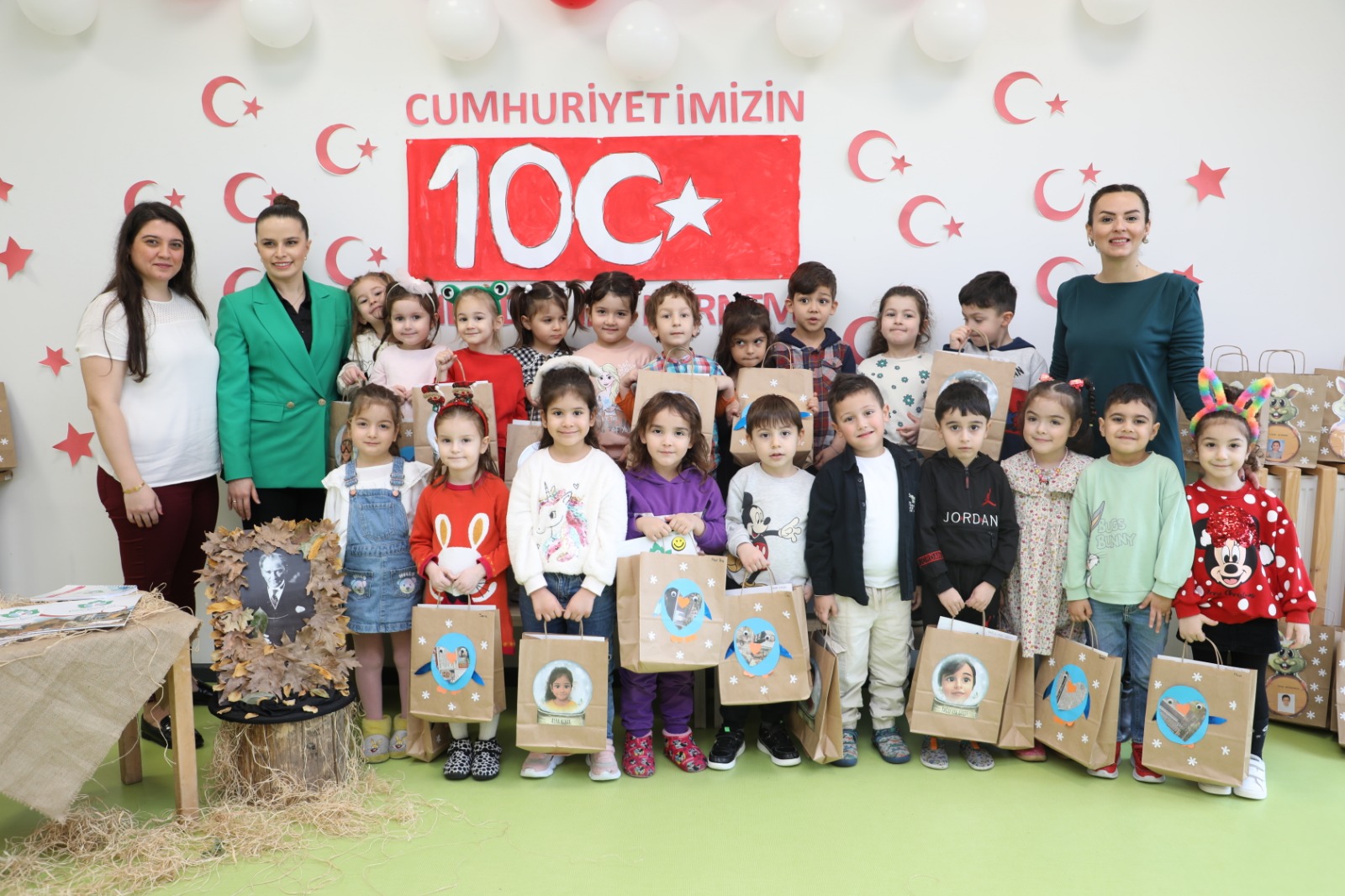 Çınar Çocuk Evlerinde karne heyecanı yaşandı (8)