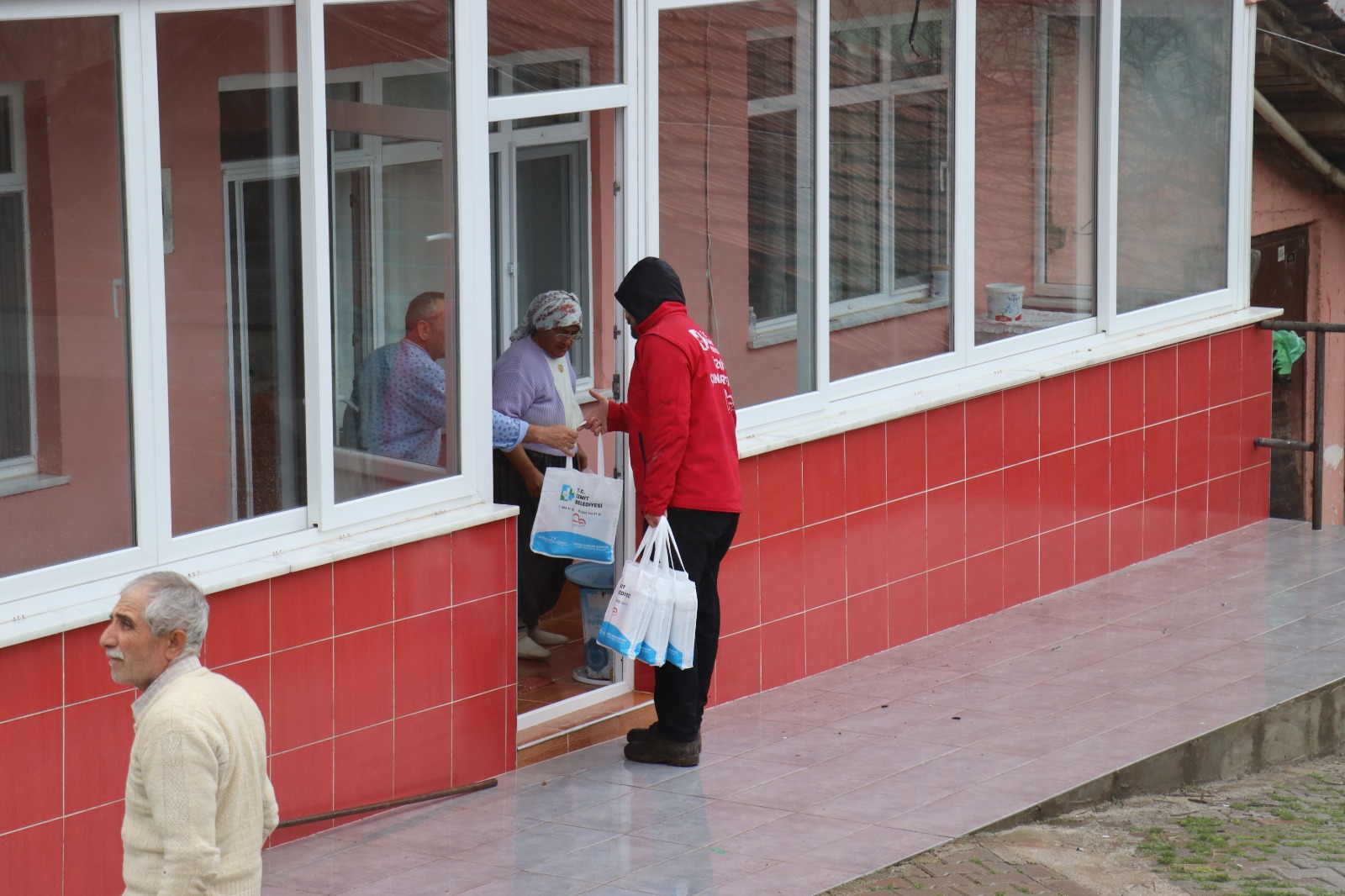 Çınar Ekibi, Balören Köyü’nde çalmadık kapı bırakmadı (9)