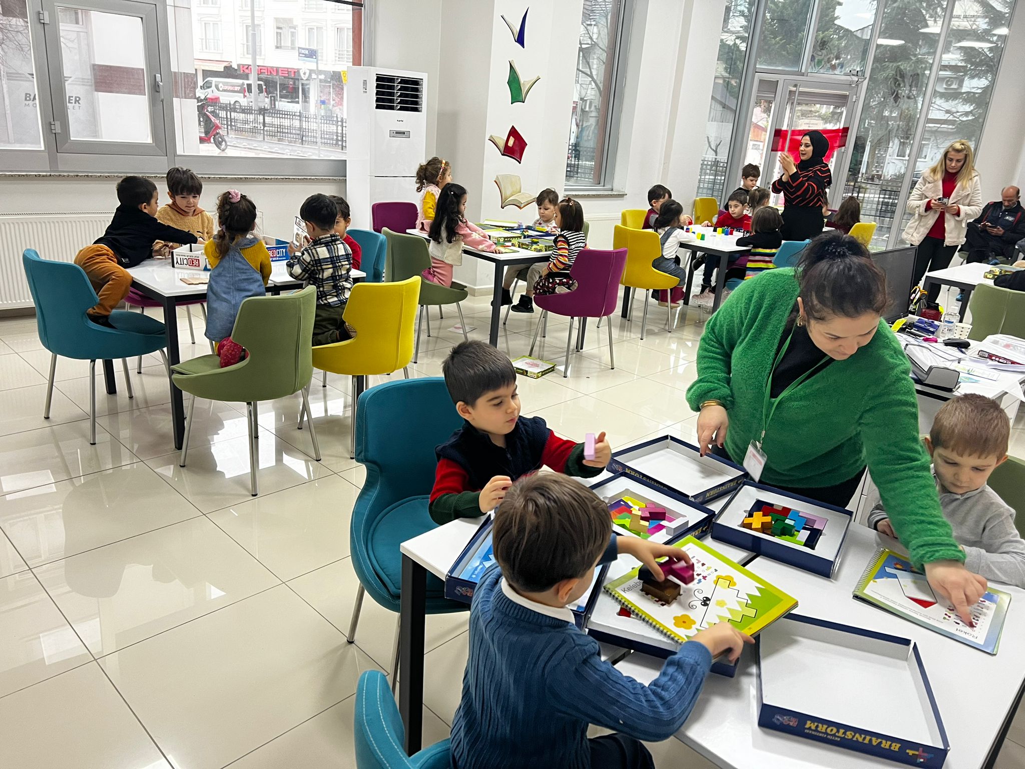 İZGİM öğrencileri ağırlamayı sürdürüyor (4)