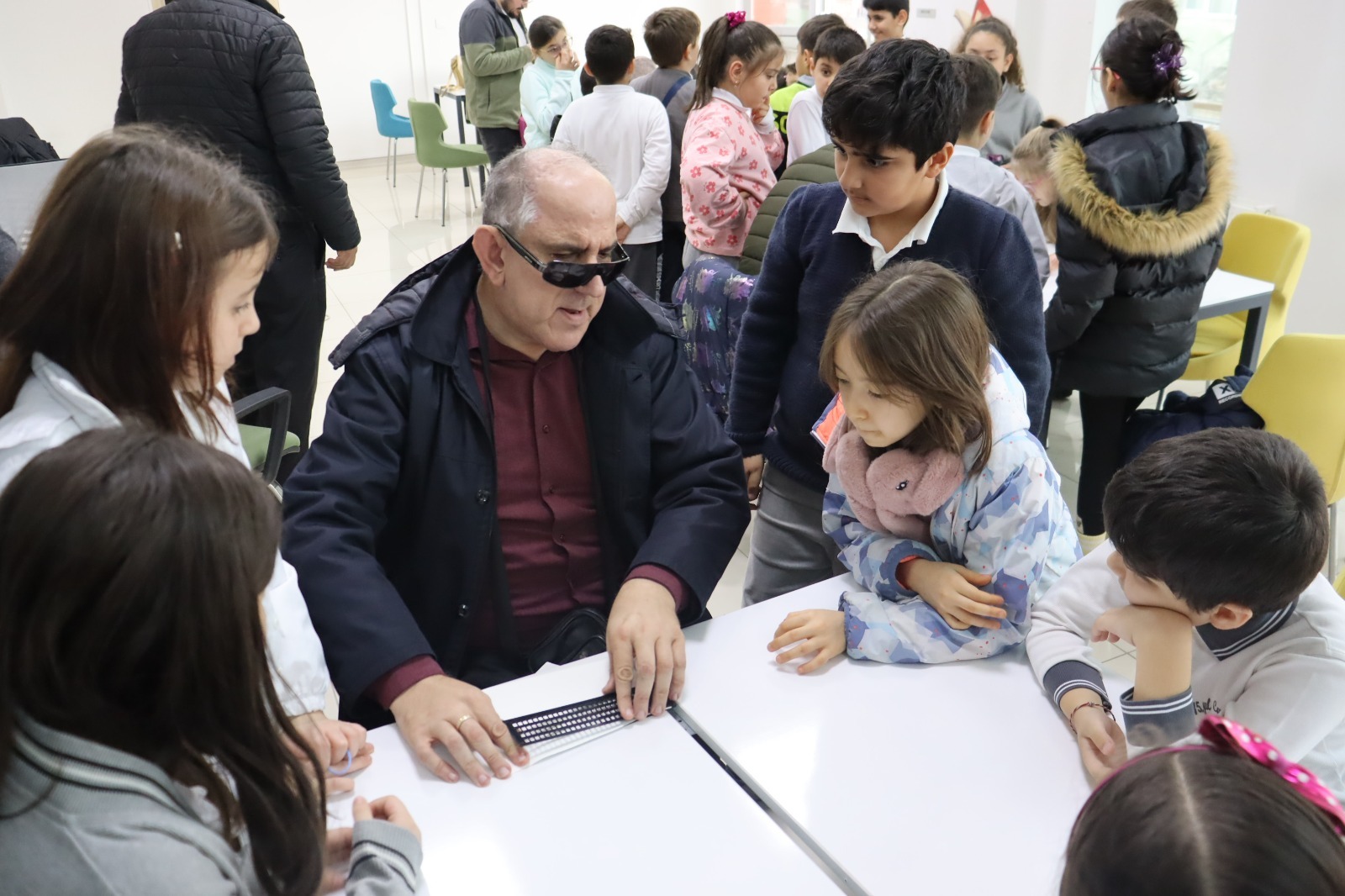 İZGİM’de Braille Alfabesi farkındalık etkinliği gerçekleştirildi (9)