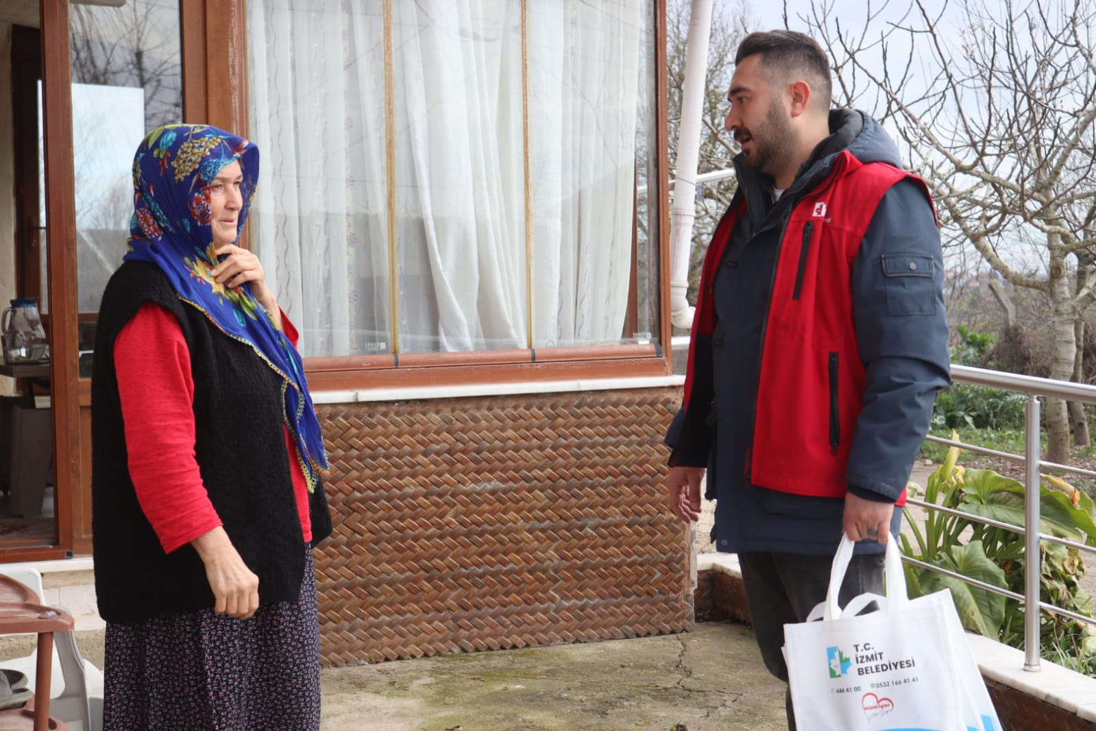 İzmit Belediyesi Çınar Ekibi köyleri karış karış geziyor (3)