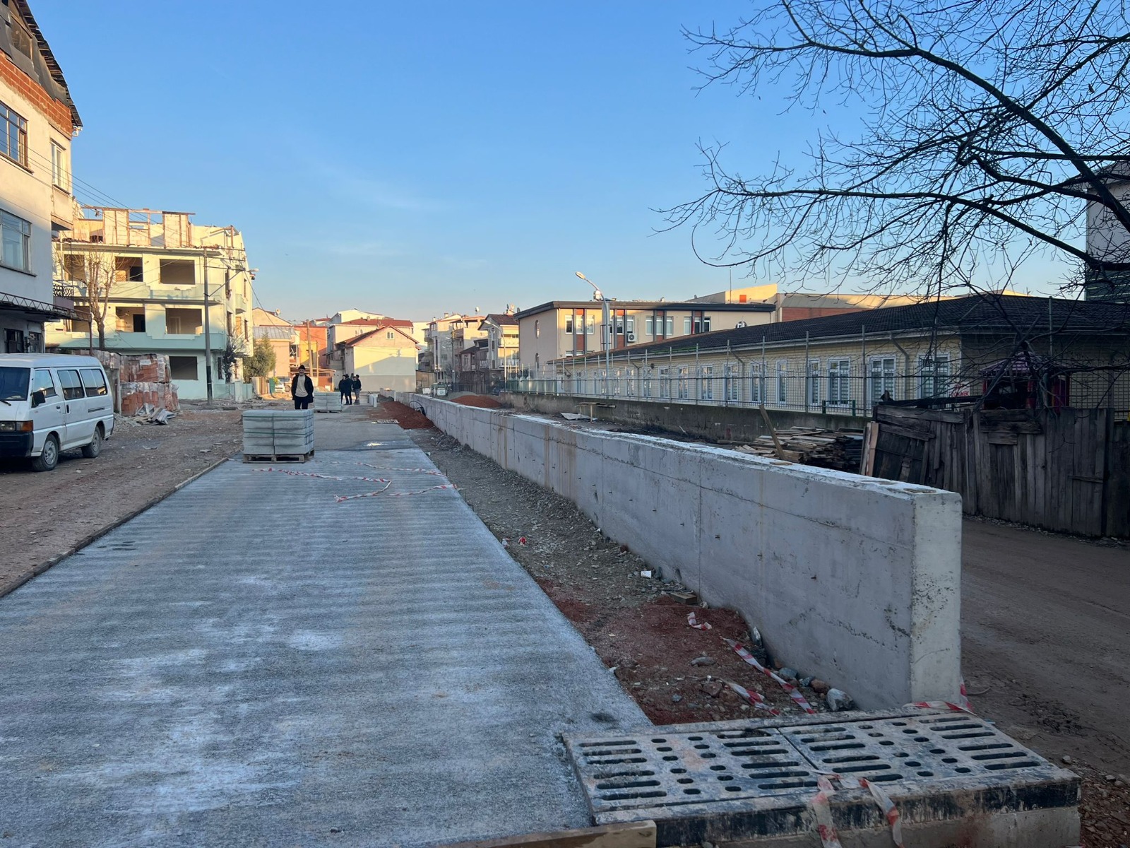 İzmit Belediyesi Mustafa Çalık Sokağı konfora kavuşturuyor (1)