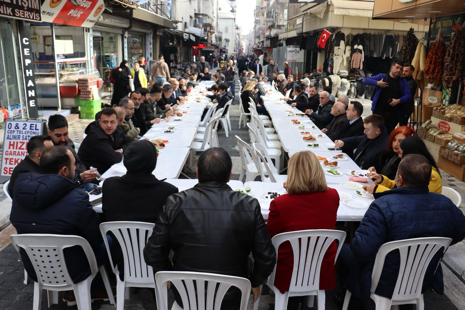 İzmit Belediyesi yılların sorunlarını çözüme kavuşturmaya devam ediyor! (6)