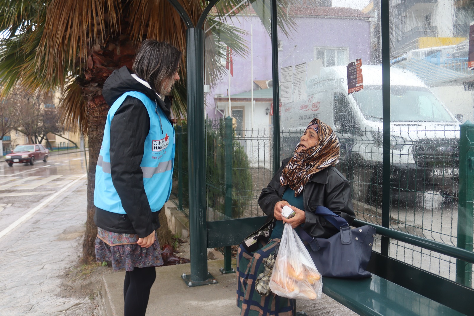 İzmit Belediyesi ‘Sen Anlat İzmit’ ile Yenimahalle sakinlerini dinledi (2)