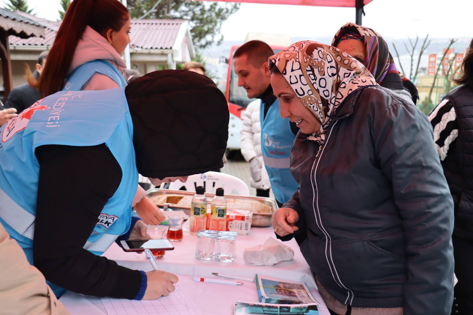 `Sen Anlat Izmit' yaninizda olmaya devam ediyor (3)