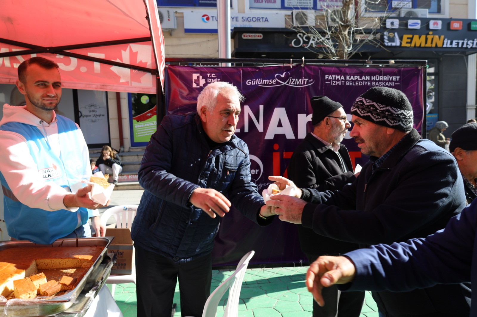 ‘Sen Anlat İzmit’ Alikahya Atatürk Mahallesinde vatandaşı dinledi (10)