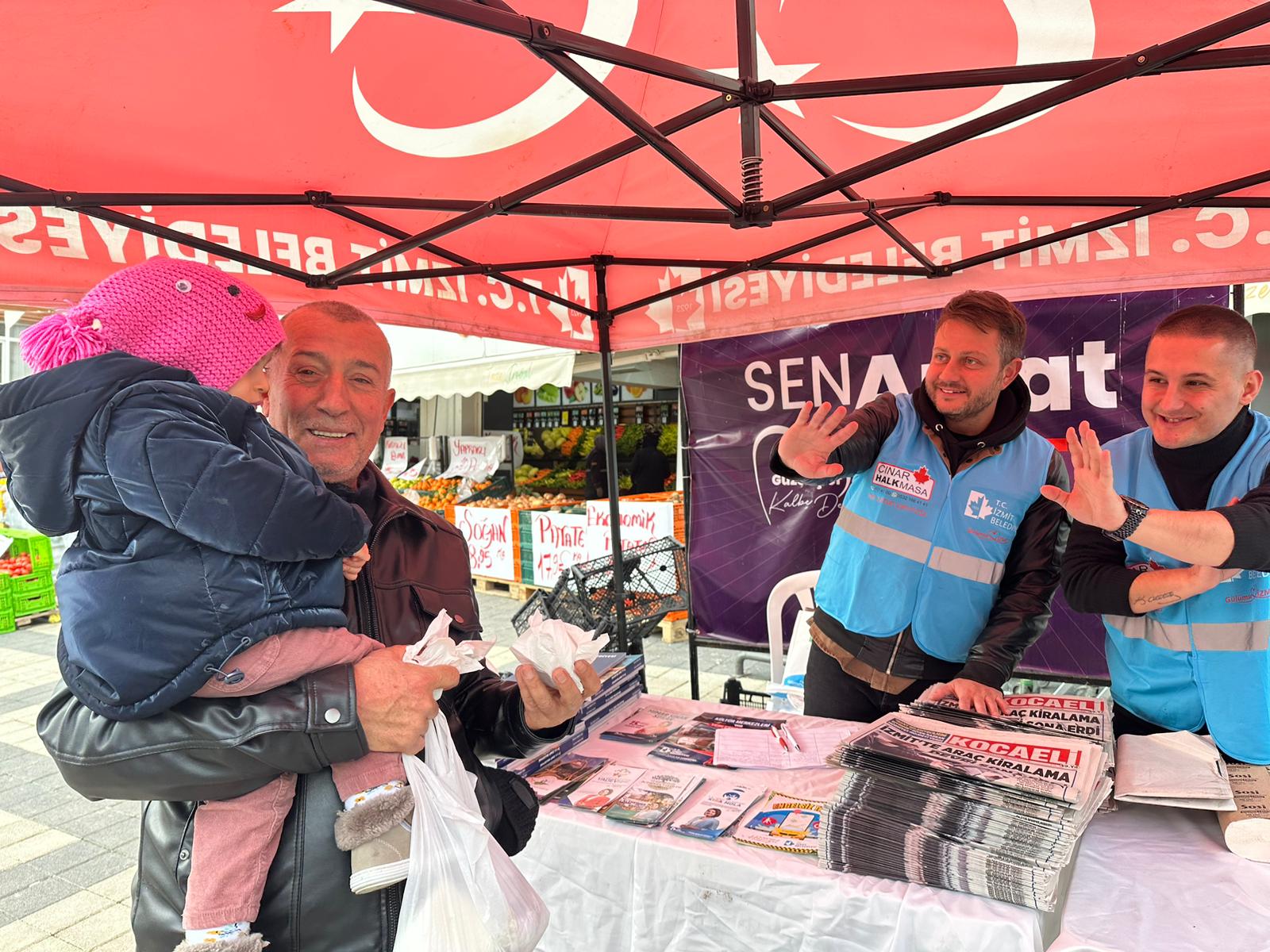 ‘Sen Anlat İzmit’ vatandaşları dinlemeye devam ediyor (8)