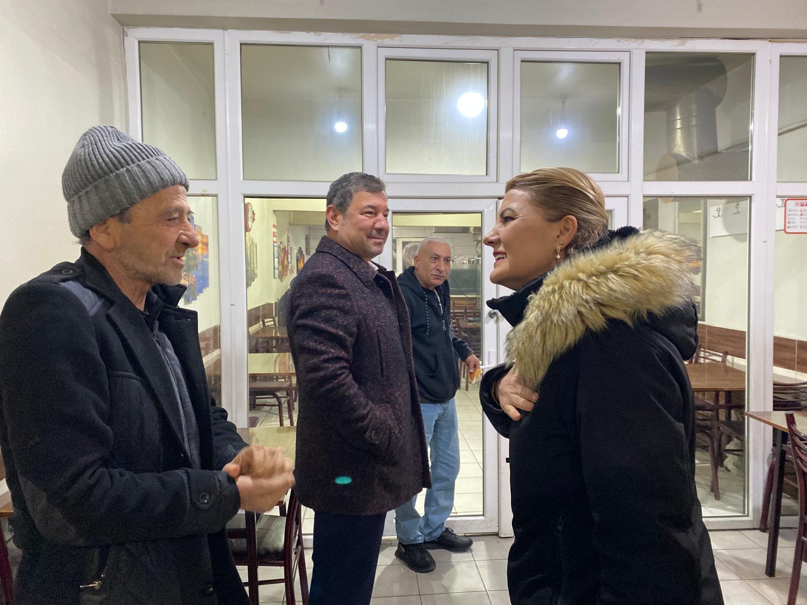 Başkan Hürriyet, Kuruçeşme’de emekçileri ziyaret etti (4)