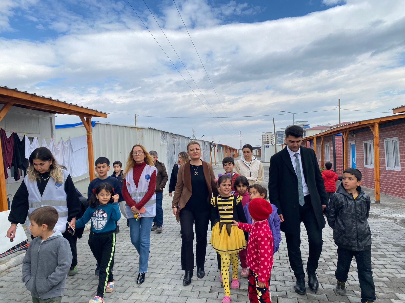 Başkan Hürriyet, asrın felaketinin yıldönümünde deprem bölgesinde (13)