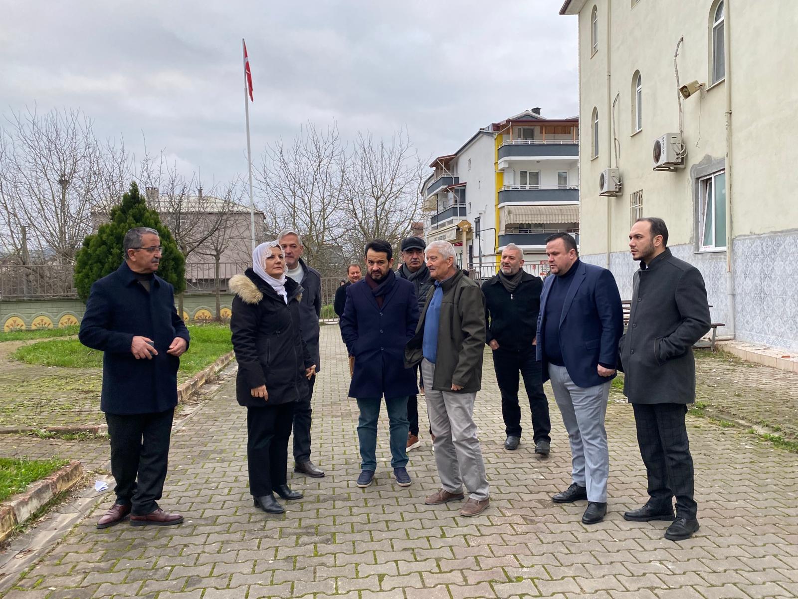 Başkan Hürriyet, camii cemaatleriyle bir araya gelmeye devam ediyor (4)