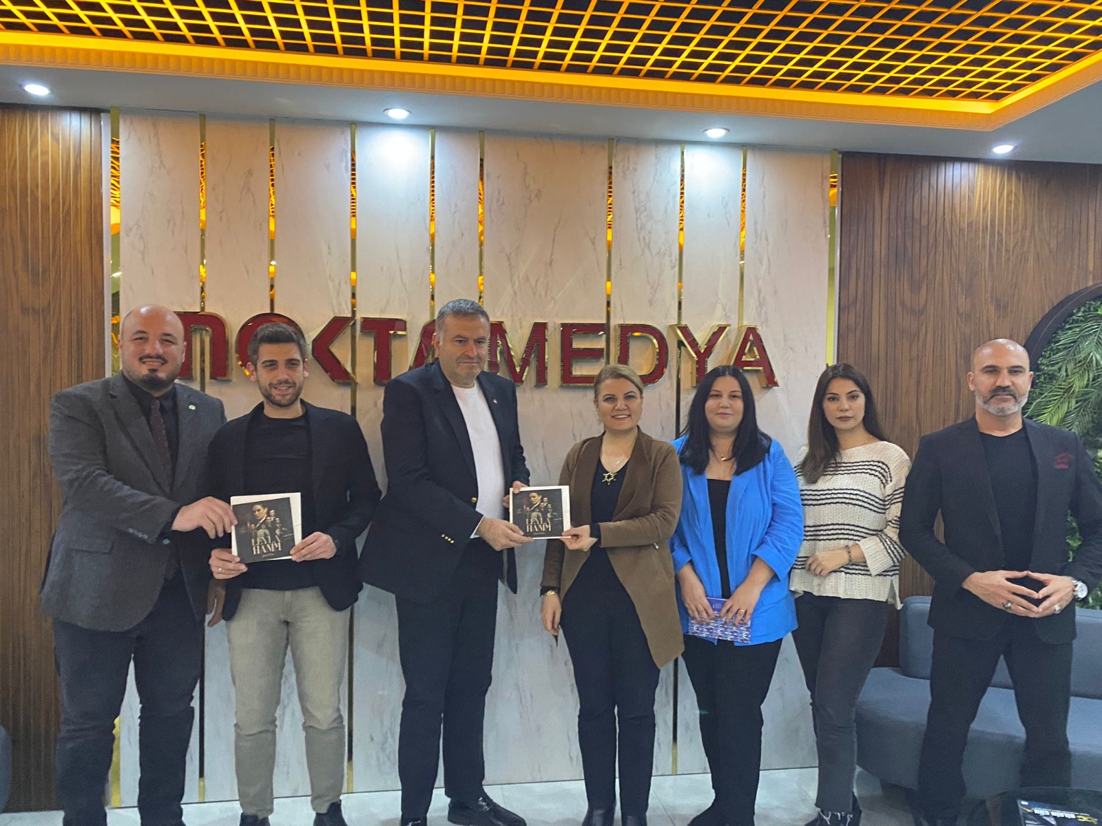 Başkan Hürriyet, gazetecileri Leyla Hanım galasına davet etti (18)