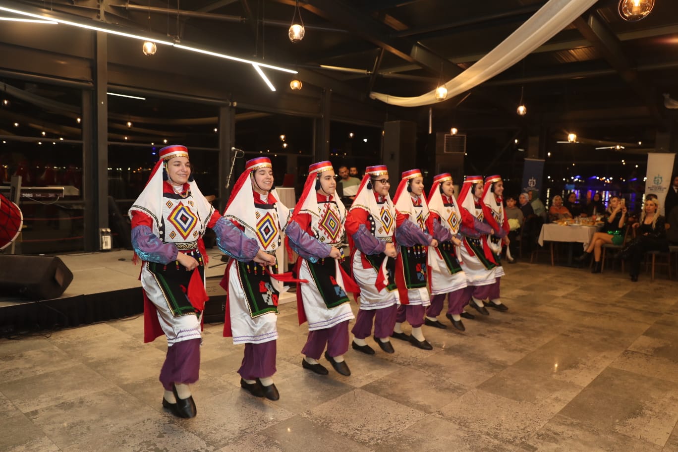 Baskan Hürriyet, kardeslik kenti güzel Ardahanlilari yalniz birakmadi (4)