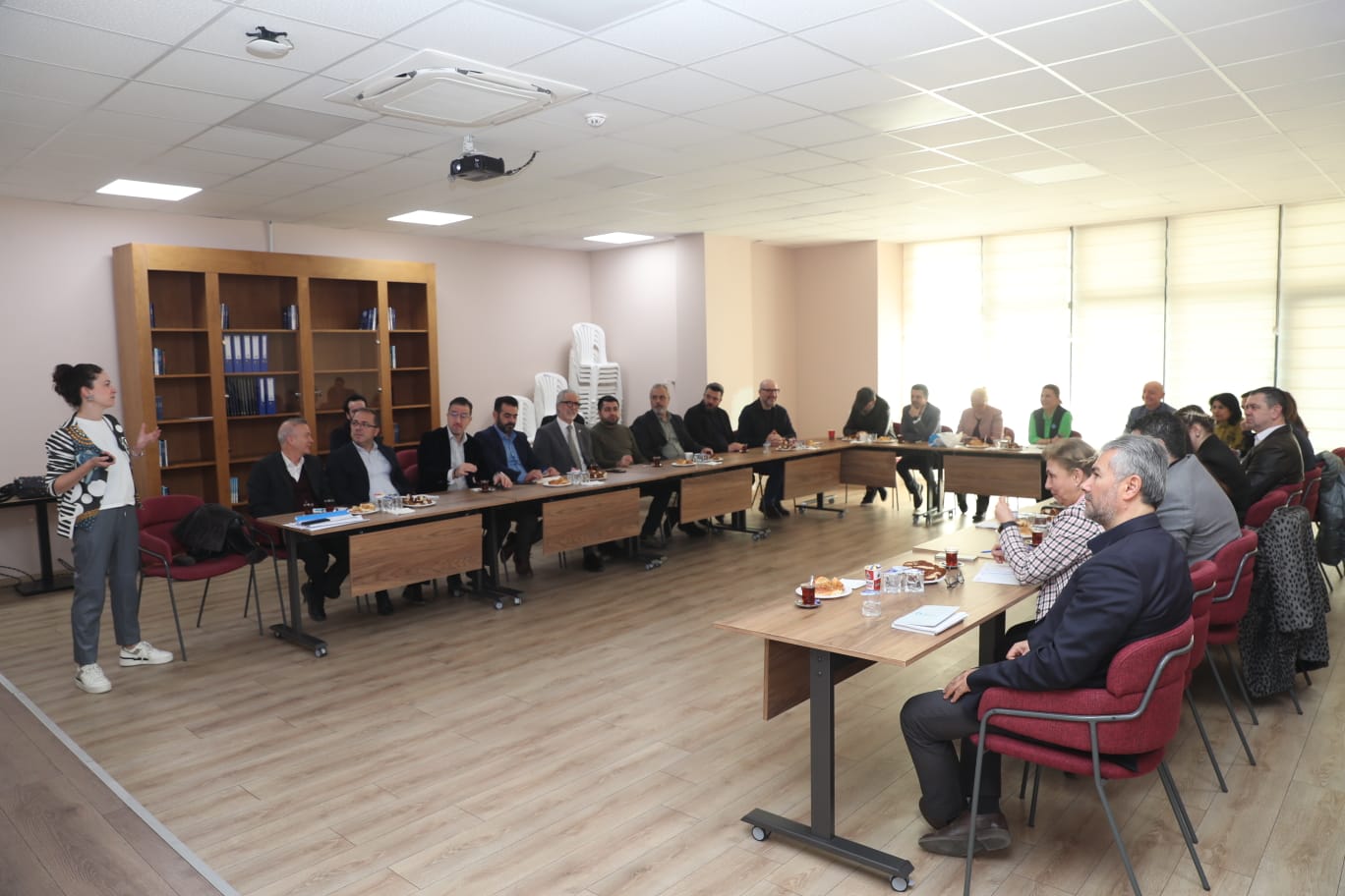 Başkan Hürriyet ve ekibi, büyük gala öncesi son detayları görüştü (3)