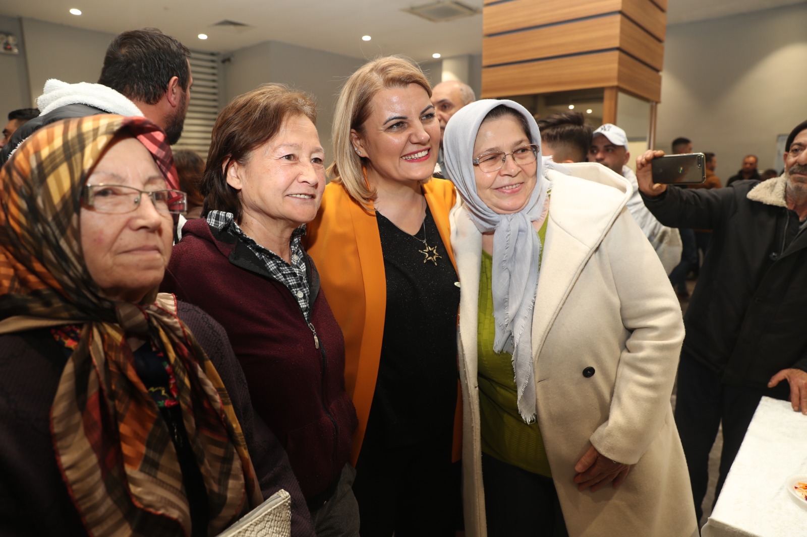 Başkan Hürriyet'e Yenidoğan'da ve Serdar'da Sevgi Seli (17)