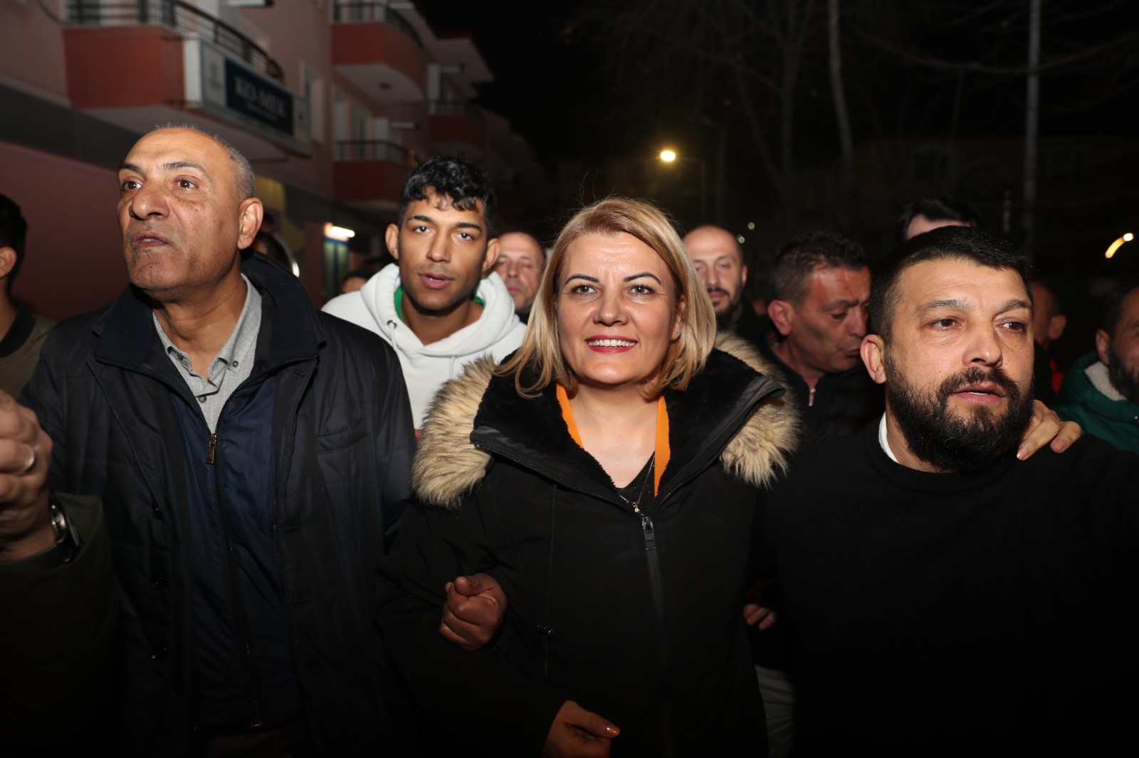 Başkan Hürriyet'e Yenidoğan'da ve Serdar'da Sevgi Seli (8)