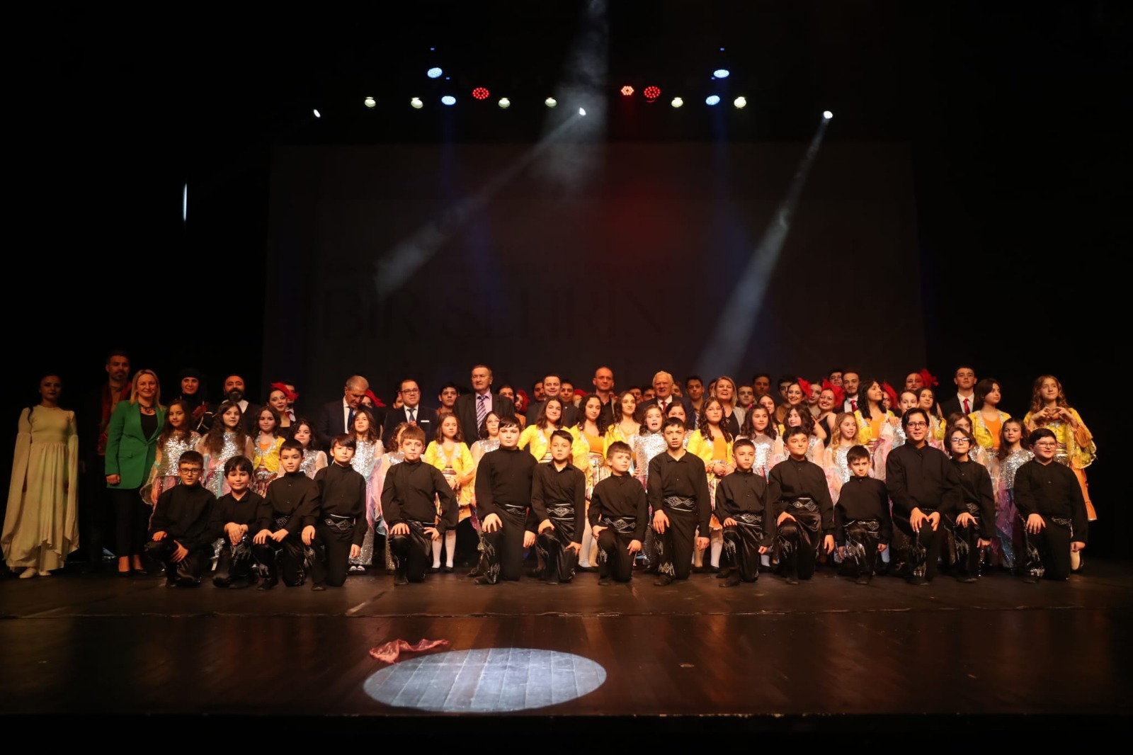 “Bir Şehrin Hikayesi” ile İzmit’te büyülü gece (14)