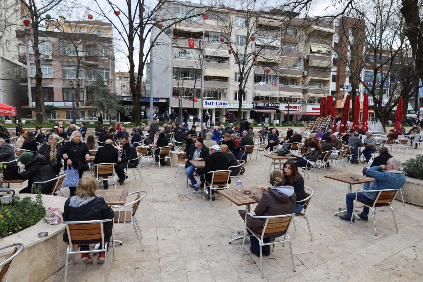 Çayın 3 TL olduğu Gülümse Kafeler vatandaşın yüzünü gülümsetiyor (8)