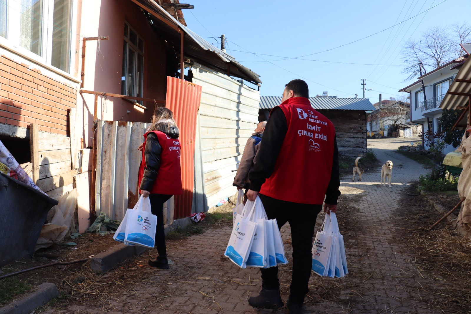Çinar Ekibi Bayraktar Köyü sakinleriyle bulustu (6)