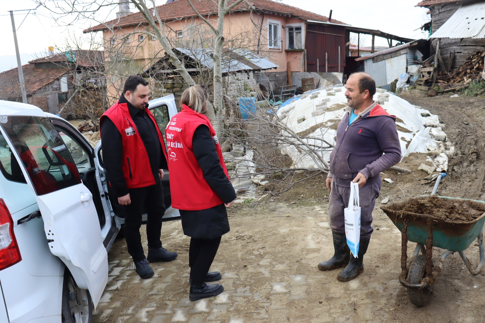 Çınar Ekibi yeni haftaya Gökçeören Köyü ziyaretiyle başladı (2)