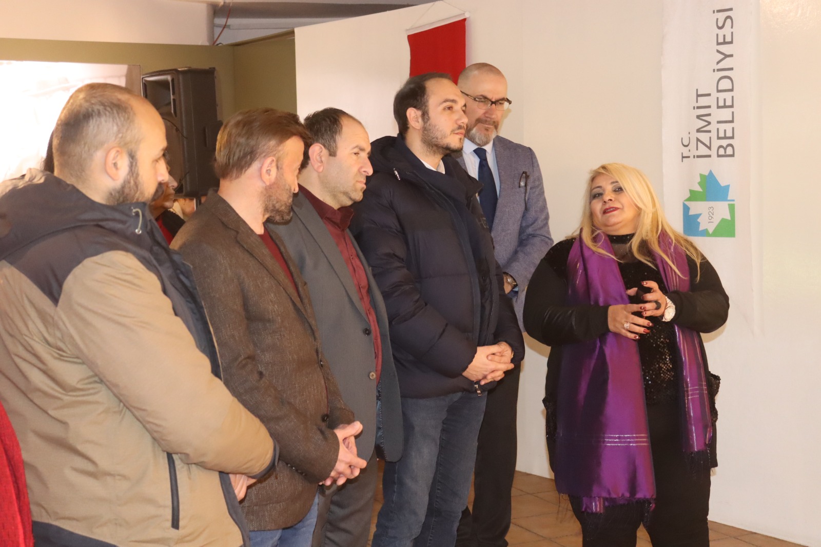 Ellenart Nikomedia Karma Resim Sergisi sanatseverleri bekliyor (4)