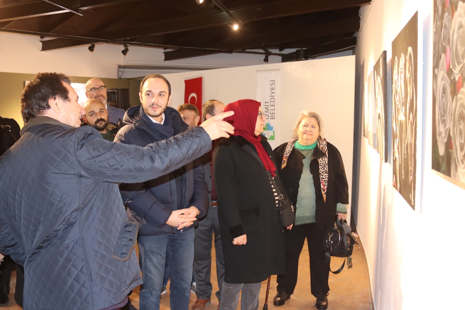 Ellenart Nikomedia Karma Resim Sergisi sanatseverleri bekliyor (5)