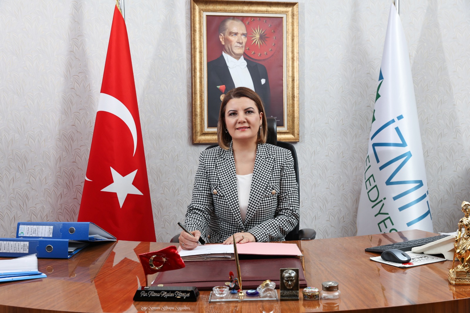 Hürriyet tüm vatandaslarin Berat Kandilini kutladi
