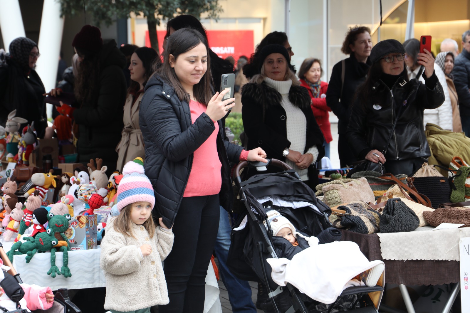 Izmit Çarsisi, 3. yilini 41 Burda AVM'de kutladi (2)