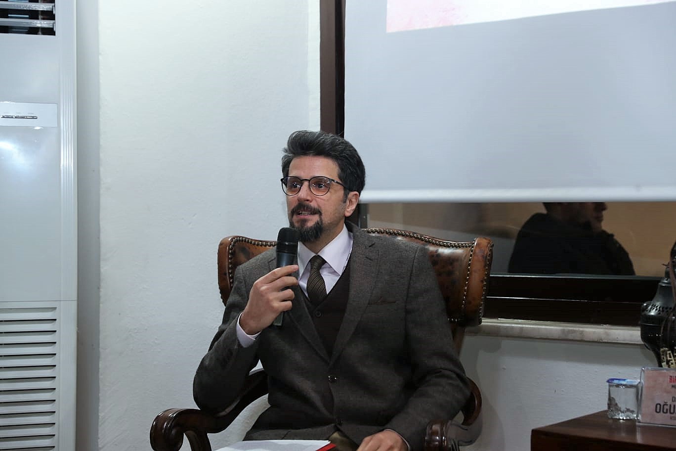 Kocaeli Üniversitesi Dr. Öğretim Üyesi Oğuz Polatel
