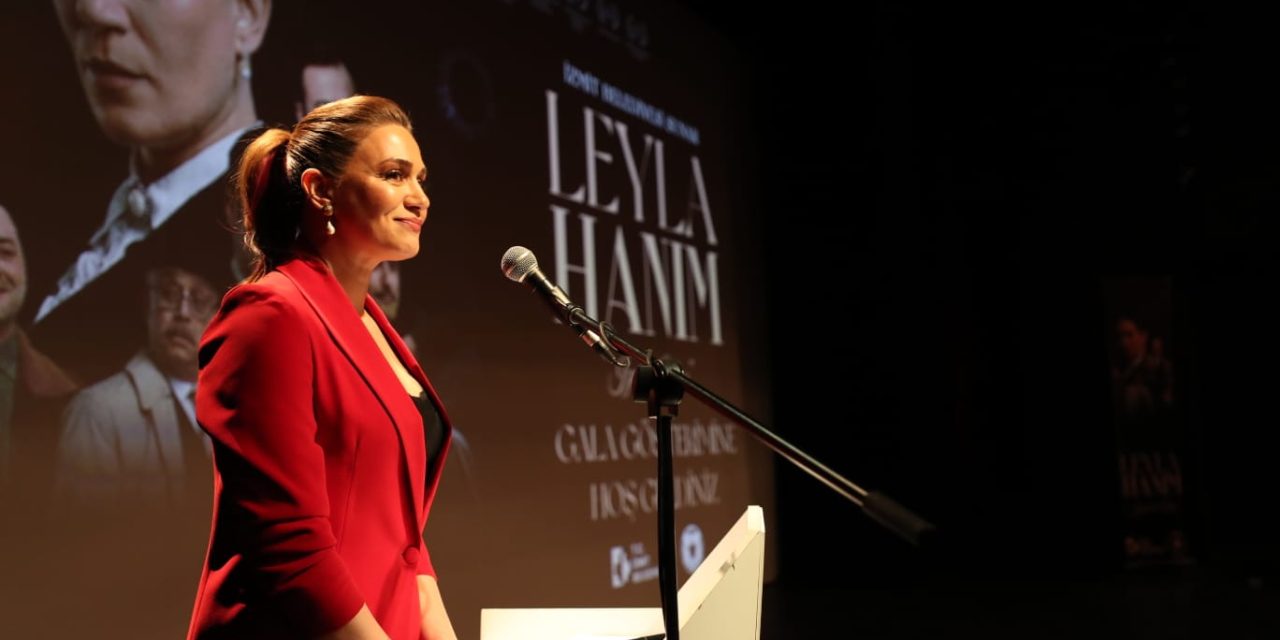 LEYLA ATAKAN’A HAYAT VEREN ÖZGE BORAK: “BİR CUMHURİYET KADININI CANLANDIRMAKTAN GURUR DUYDUM”