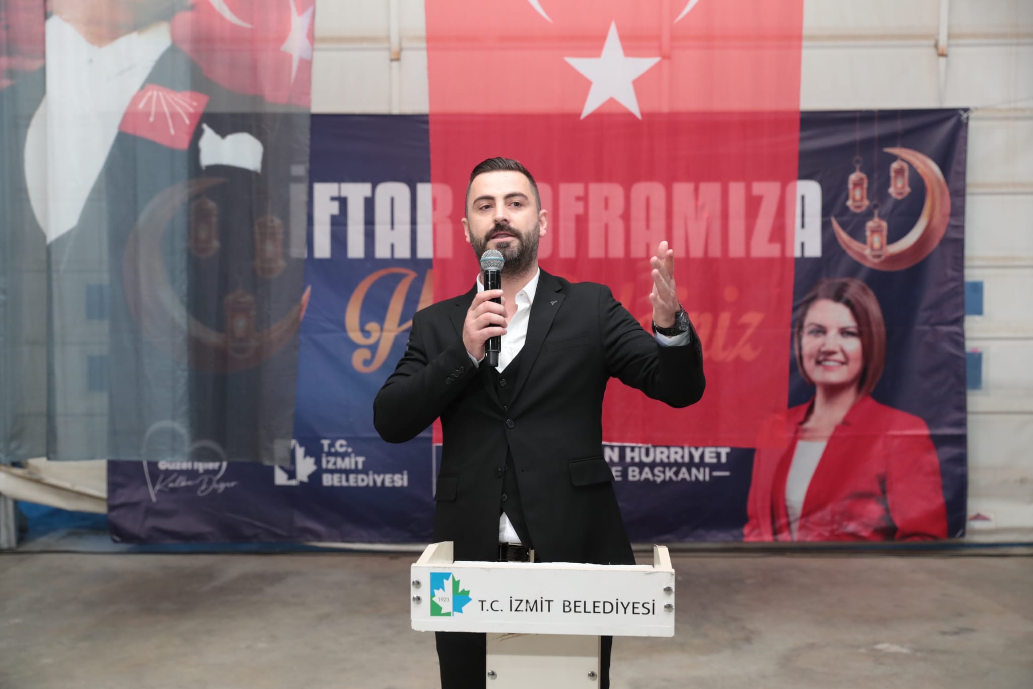 Ayazma Mahalle Muhtarı Fırat Çiçek
