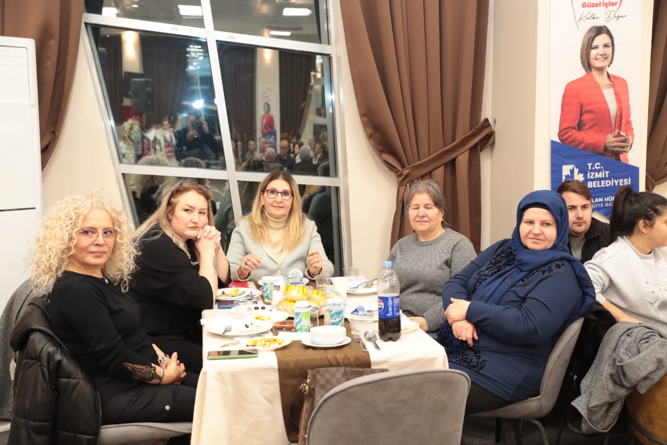 Balkan, Rumeli ve Trakya Derneklerinden Hürriyet'e RUMELİ’NİN KIZI, HEPİMİZİN GURURU (13)
