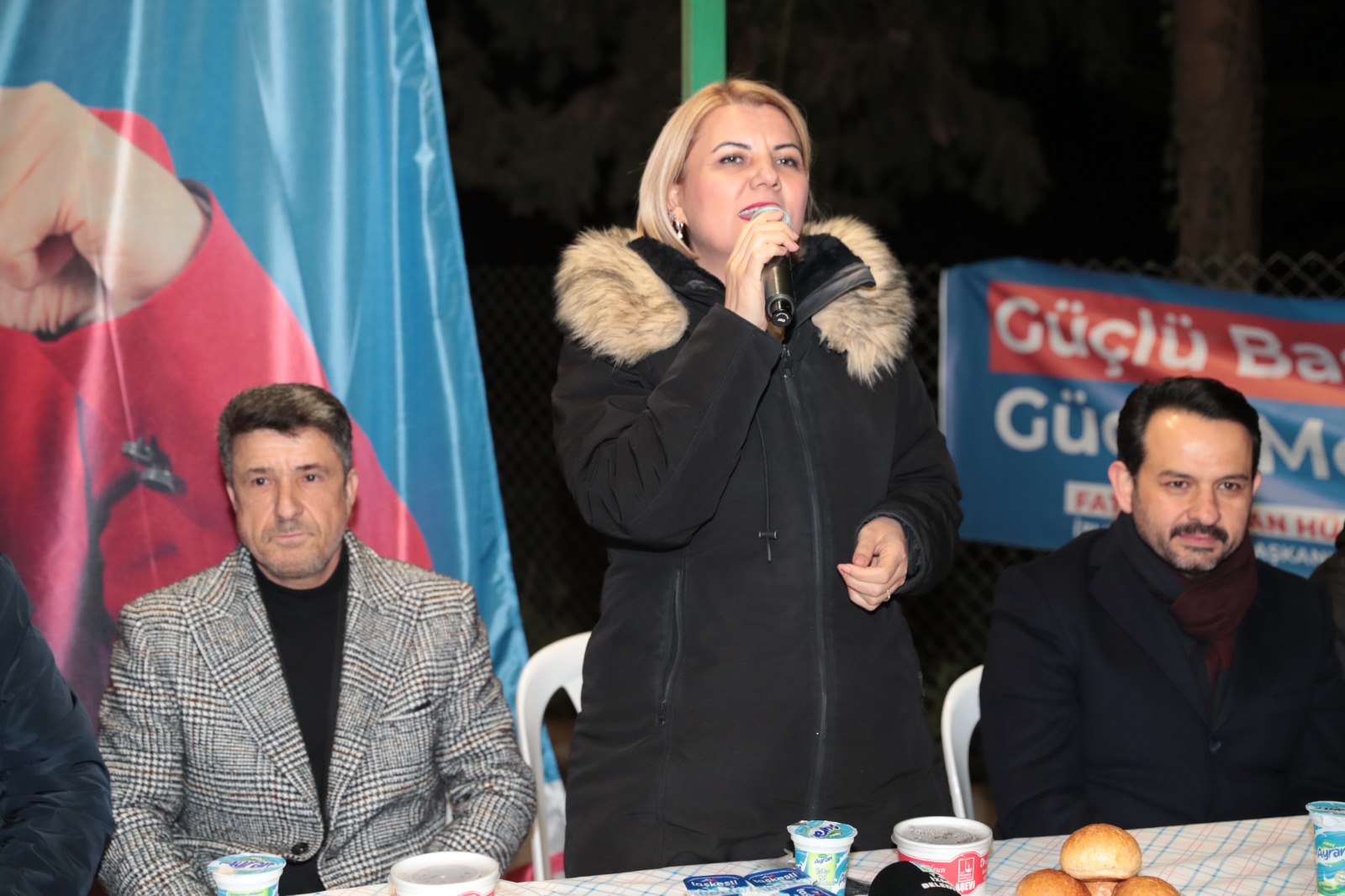 Başkan Hürriyet, Gedikli’de coşkuyla karşılandı (10)